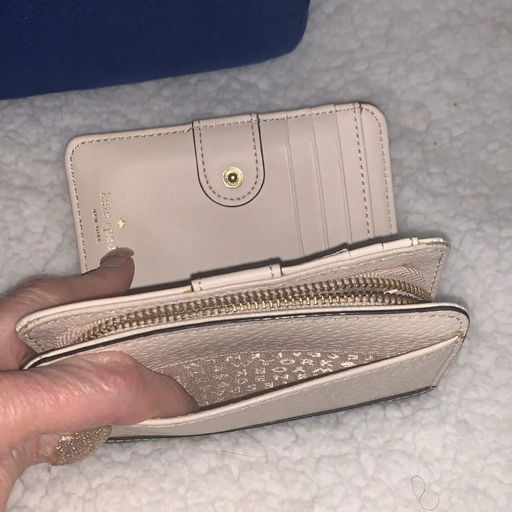Kate Spade wallet new without tags